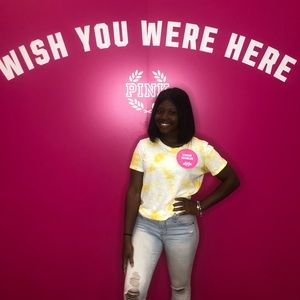 Meet your Posher, Eyonna